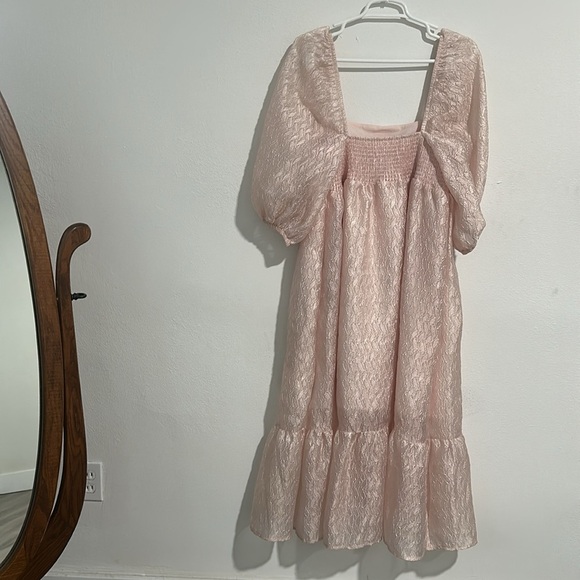 Textured Puff-Sleeve Dress - Picture 8 of 12